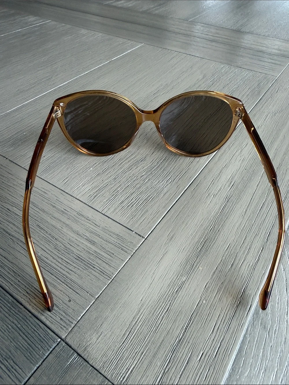 Fendi Amber Tinted Round Sunglasses